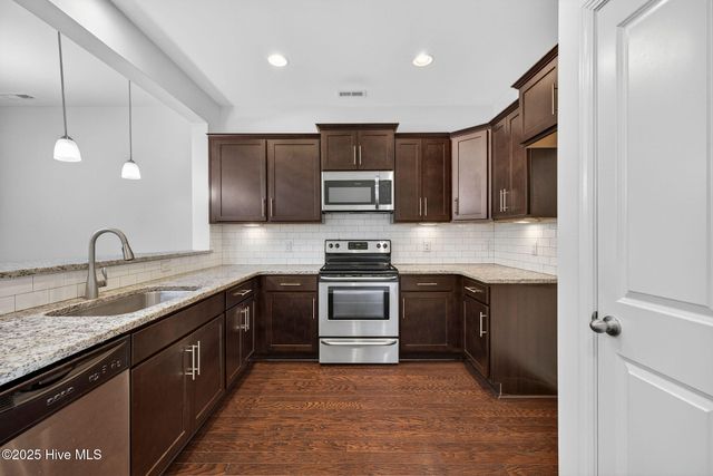 628 Cambeck Drive SE Unit 1, Leland, NC 28451