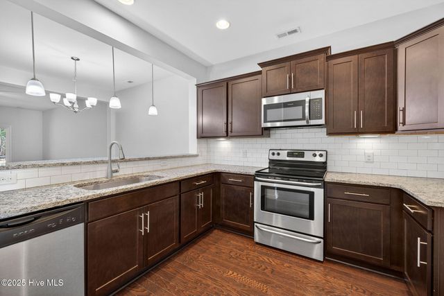 628 Cambeck Drive SE Unit 1, Leland, NC 28451