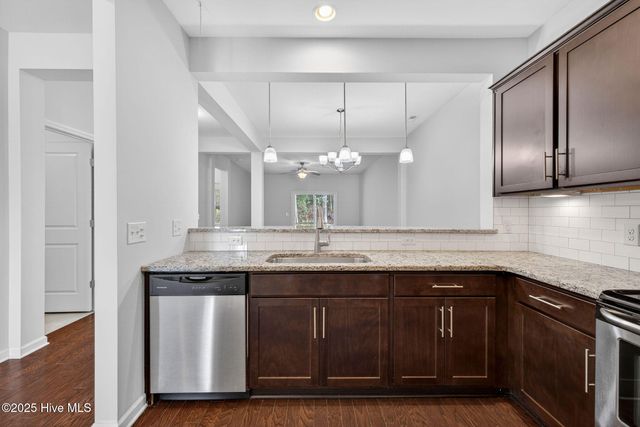 628 Cambeck Drive SE Unit 1, Leland, NC 28451