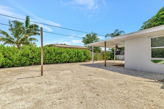 1894 SE Lafayette Street, Stuart, FL 34997