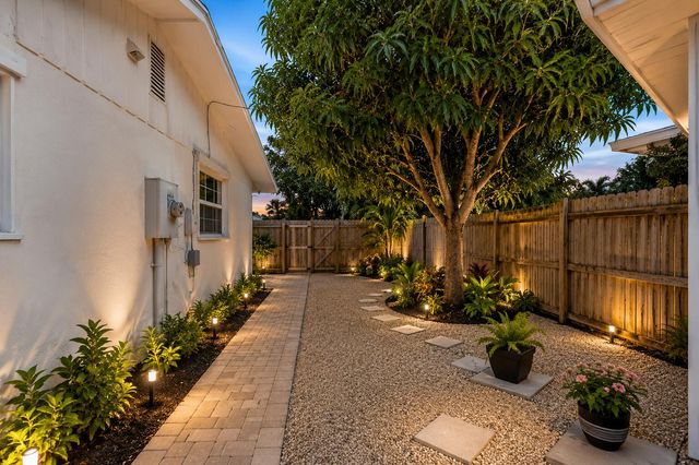 1894 SE Lafayette Street, Stuart, FL 34997