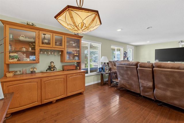 6724 AMUNDSON STREET, Tampa, FL 33634