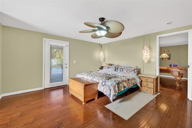 6724 AMUNDSON STREET, Tampa, FL 33634