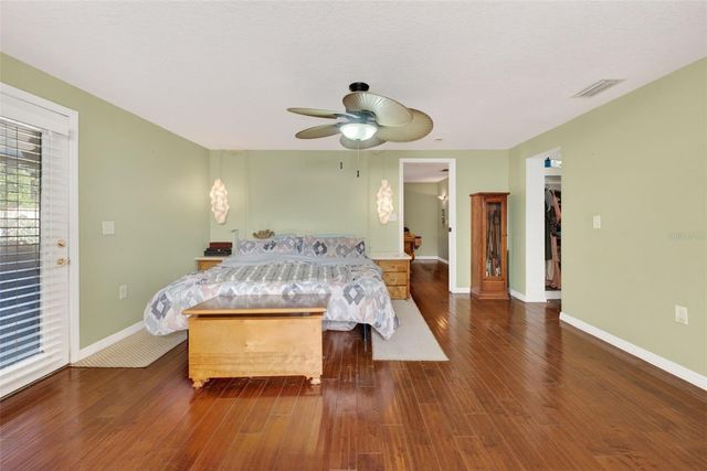 6724 AMUNDSON STREET, Tampa, FL 33634