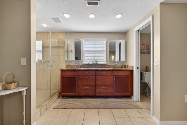 6724 AMUNDSON STREET, Tampa, FL 33634