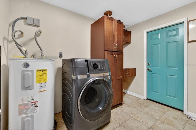 6724 AMUNDSON STREET, Tampa, FL 33634