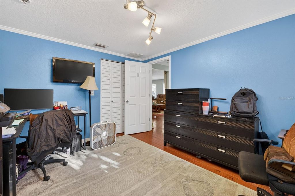 Image 23 of property listing at 6724 AMUNDSON STREET, Tampa, FL 33634