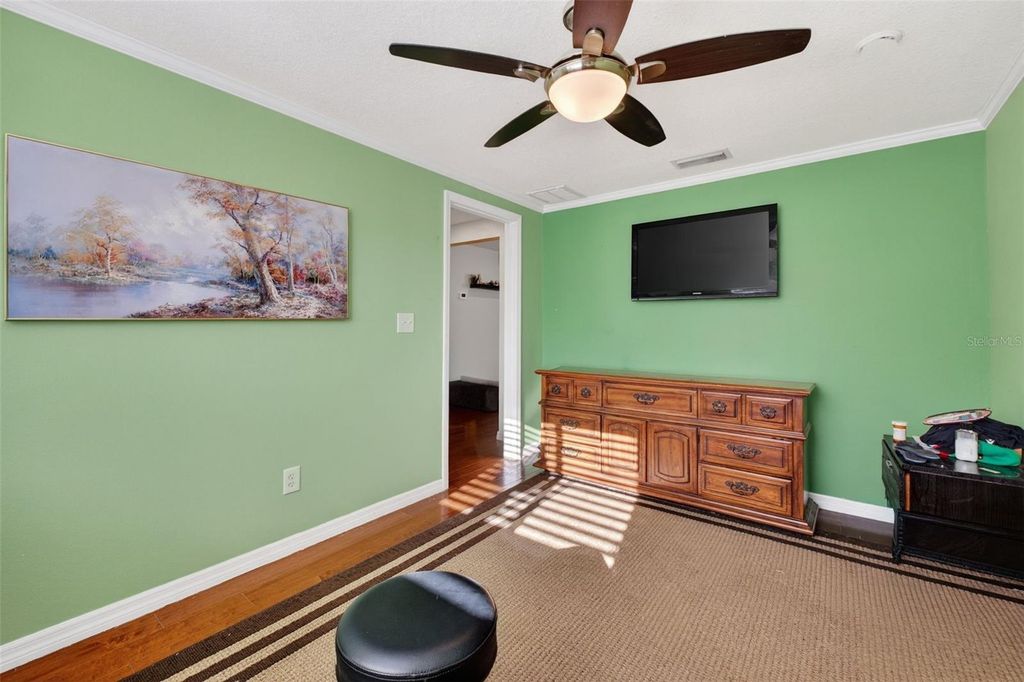 Image 28 of property listing at 6724 AMUNDSON STREET, Tampa, FL 33634