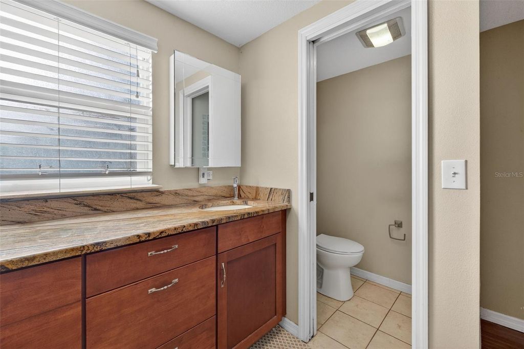 Image 41 of property listing at 6724 AMUNDSON STREET, Tampa, FL 33634