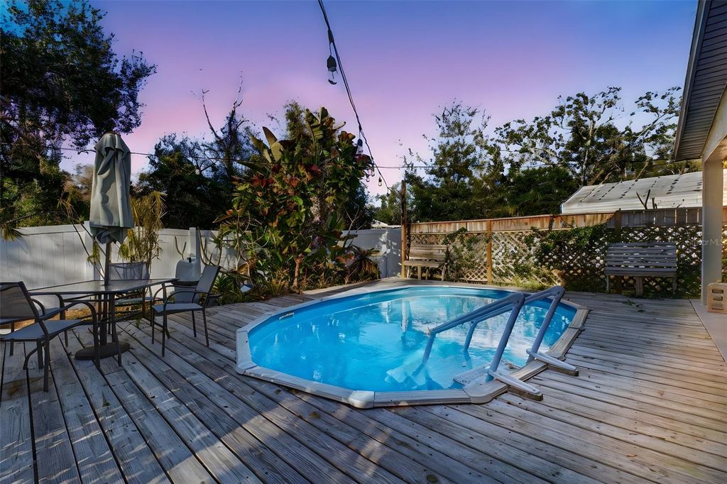 Image 53 of property listing at 6724 AMUNDSON STREET, Tampa, FL 33634