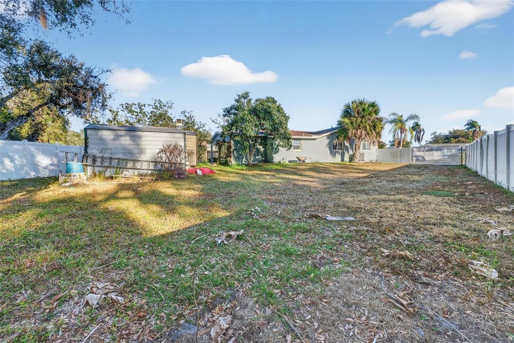 Image 58 of property listing at 6724 AMUNDSON STREET, Tampa, FL 33634