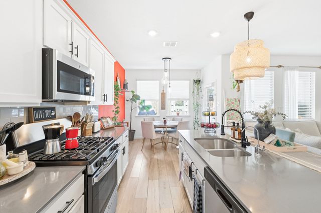 528 Ranchito Pass, Fort Worth, TX 76052