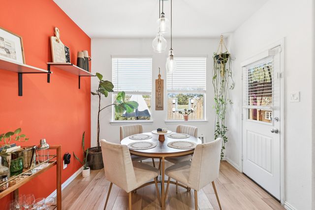 528 Ranchito Pass, Fort Worth, TX 76052