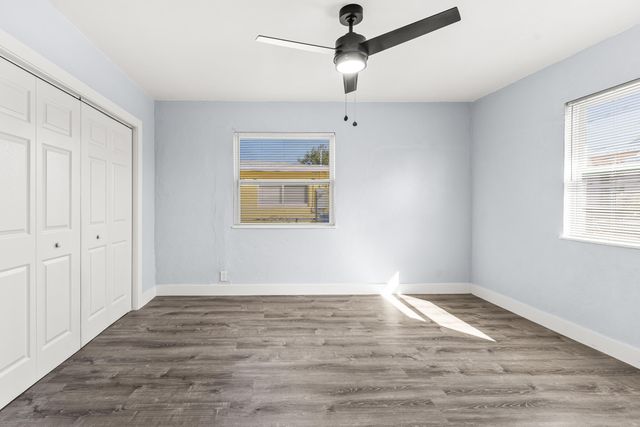 656 W 6th Street, Riviera Beach, FL 33404