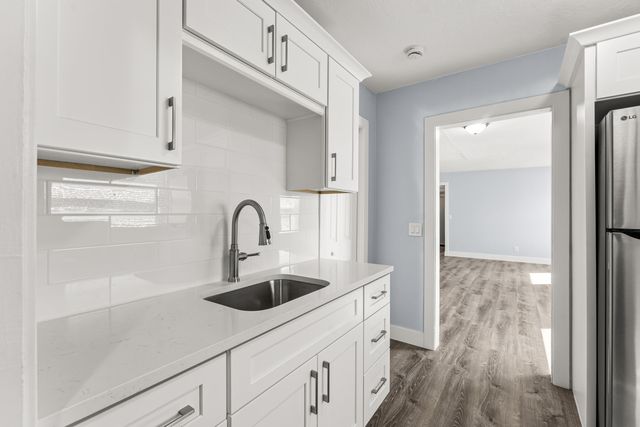 656 W 6th Street, Riviera Beach, FL 33404