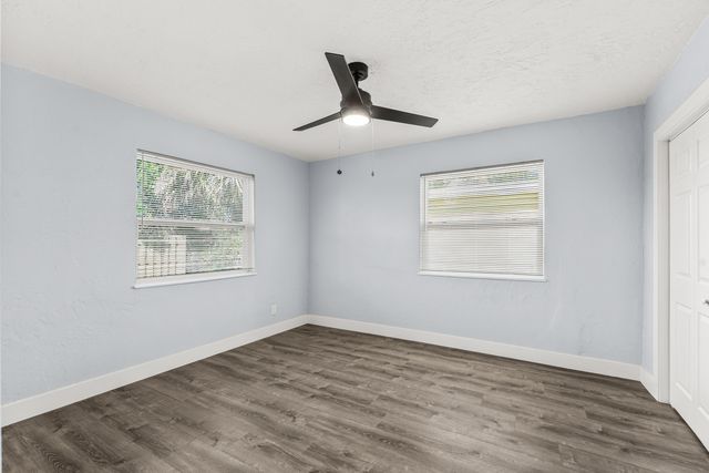 656 W 6th Street, Riviera Beach, FL 33404