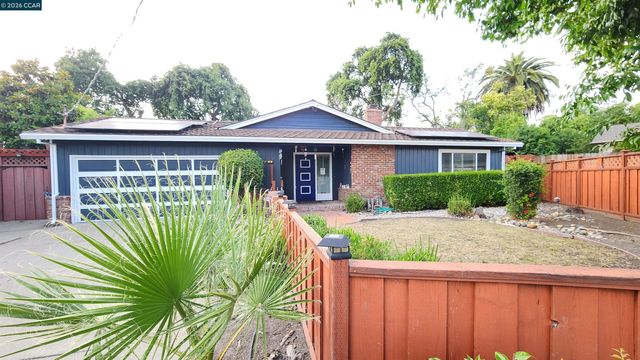2 Echo Circle, Antioch, CA 94509
