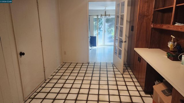 2 Echo Circle, Antioch, CA 94509