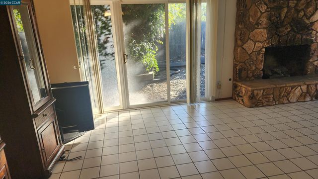 2 Echo Circle, Antioch, CA 94509