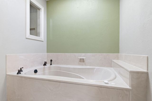 3440 S Delaware Avenue 155, Springfield, MO 65804