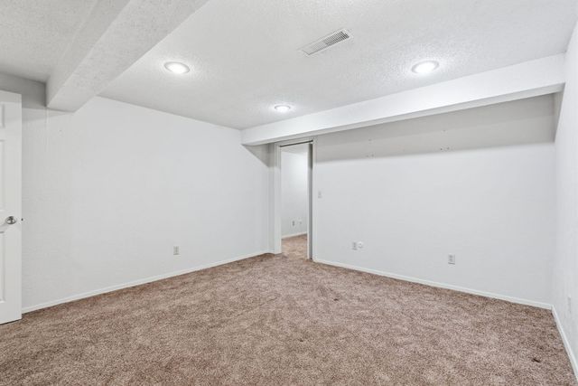 3440 S Delaware Avenue 155, Springfield, MO 65804