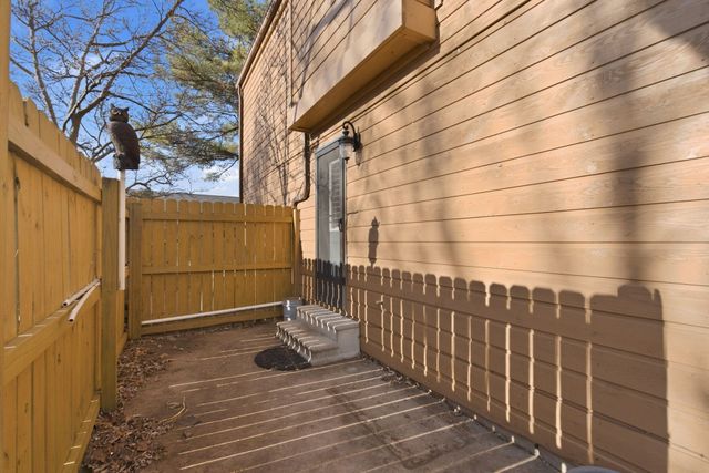 3440 S Delaware Avenue 155, Springfield, MO 65804