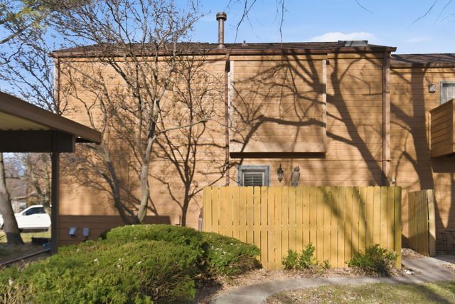 3440 S Delaware Avenue 155, Springfield, MO 65804