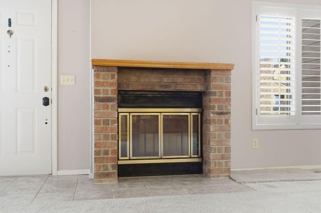 3440 S Delaware Avenue 155, Springfield, MO 65804