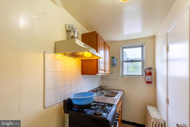 1155 S 11TH ST, Philadelphia, PA 19147