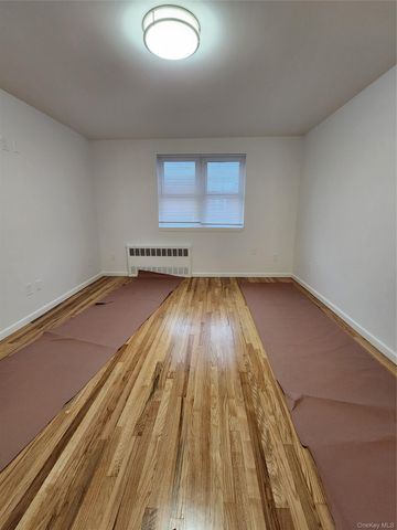 905 E 82nd Street, Brooklyn, NY 11236