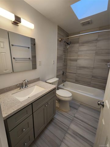 905 E 82nd Street, Brooklyn, NY 11236