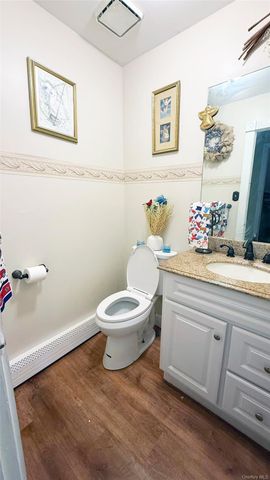 4 John Vincent Court, Centereach, NY 11720