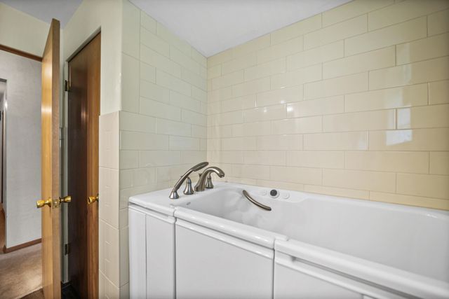 8028 Hohman Avenue, Munster, IN 46321