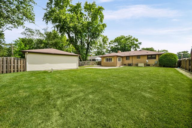 8028 Hohman Avenue, Munster, IN 46321