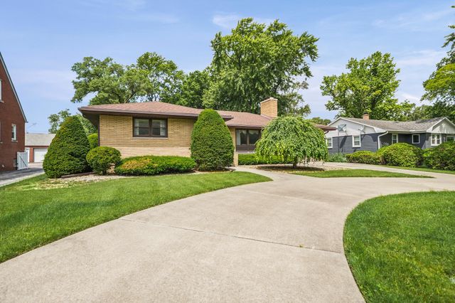 8028 Hohman Avenue, Munster, IN 46321