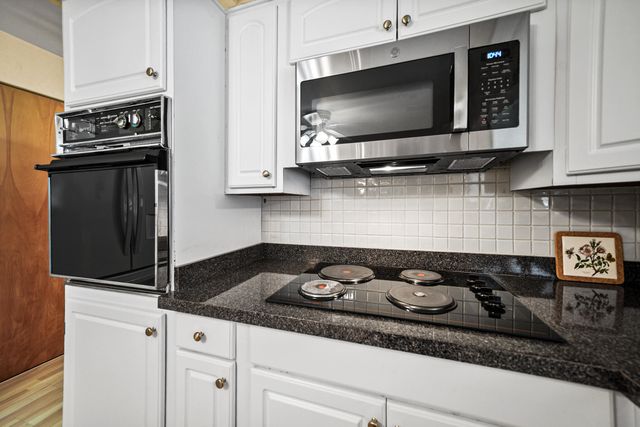 8028 Hohman Avenue, Munster, IN 46321