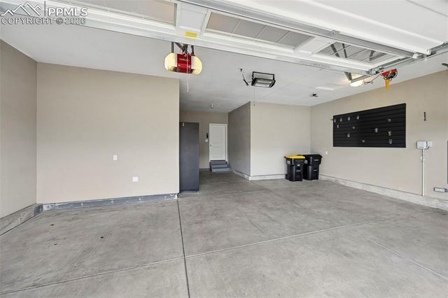 8464 Boulder Banks Court, Colorado Springs, CO 80927