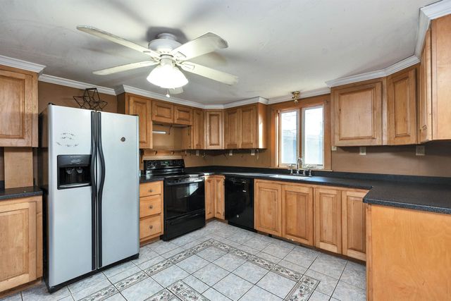 61 High Street, Greenville, NH 03048