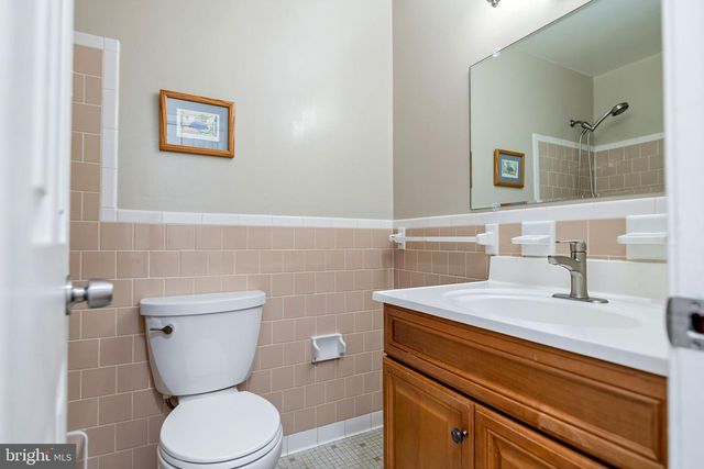 8905 HAZEL DR, Manassas, VA 20110