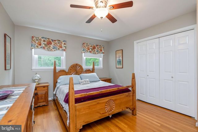 8905 HAZEL DR, Manassas, VA 20110