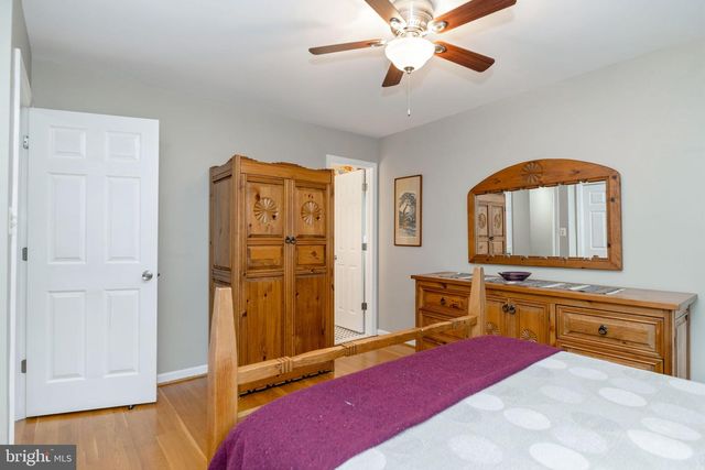 8905 HAZEL DR, Manassas, VA 20110