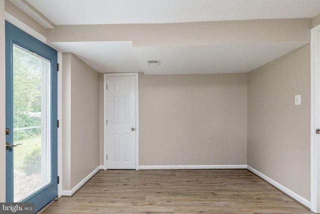 8905 HAZEL DR, Manassas, VA 20110