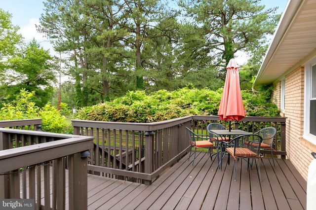 8905 HAZEL DR, Manassas, VA 20110