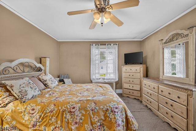114 Ellington St, East Orange City, NJ 07017