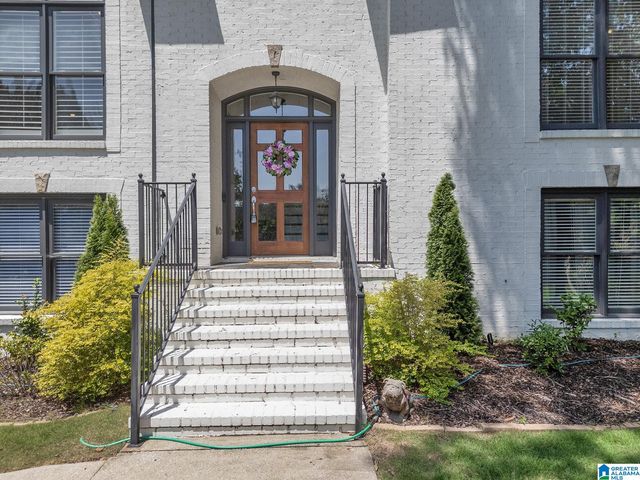203 CHESTNUT FOREST DRIVE, Helena, AL 35080