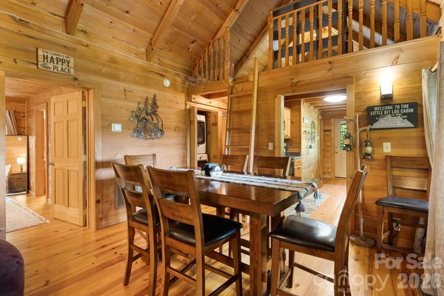 898 Morgan Hill Road, Black Mountain, NC 28711