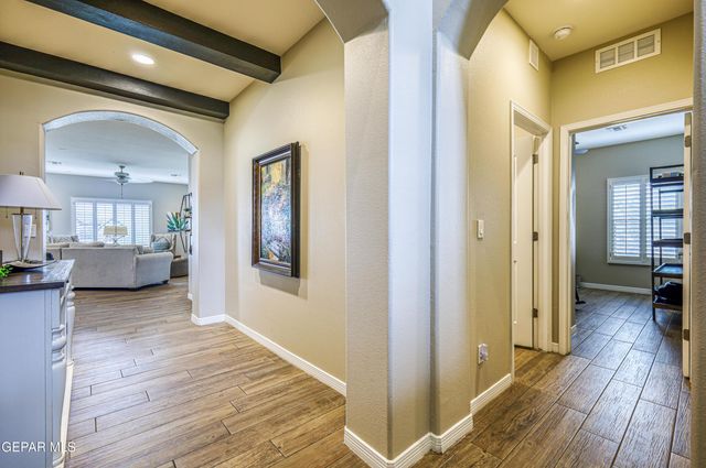 1743 LARKLEBY Street, El Paso, TX 79911