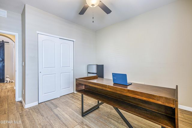1743 LARKLEBY Street, El Paso, TX 79911