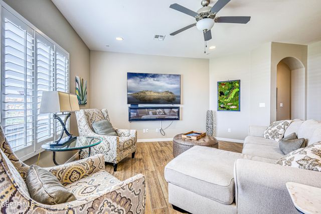 1743 LARKLEBY Street, El Paso, TX 79911