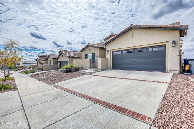 1743 LARKLEBY Street, El Paso, TX 79911